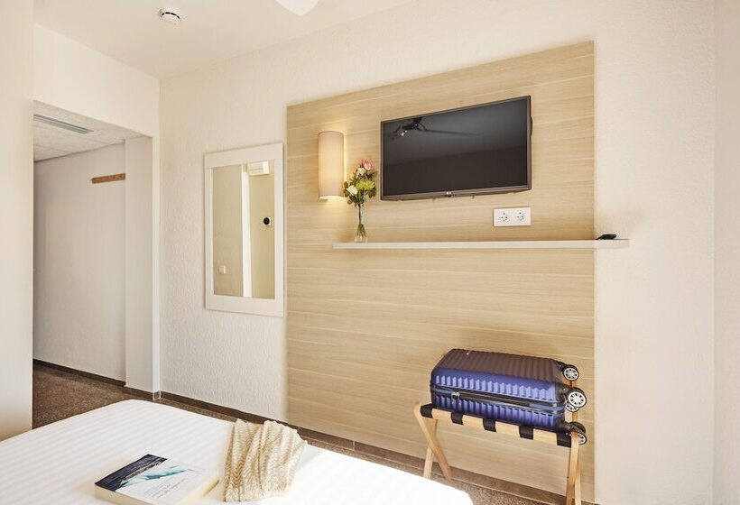 Quarto Estandar, Prestige Goya Park