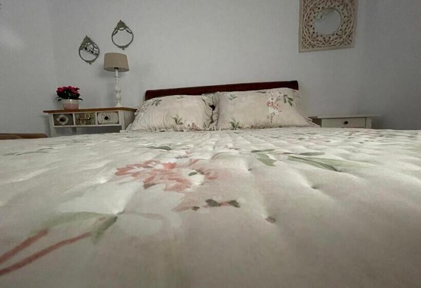 标准间, Montserrat Casa Del Mar