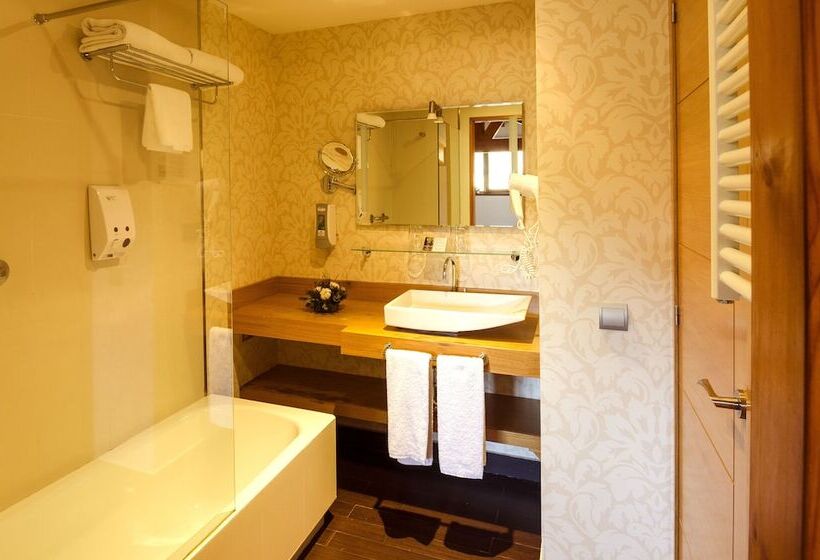 Номер Стандарт, Arha Reserva Del Saja