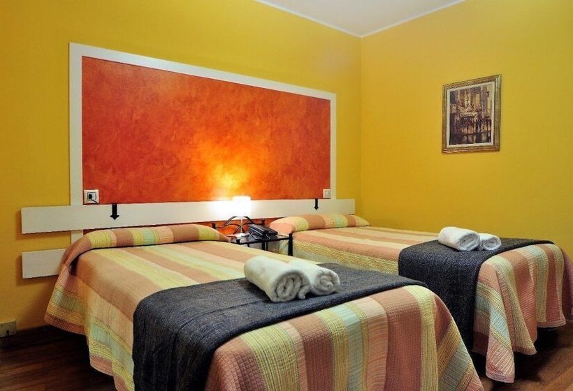 Quarto Estandar, Hostal Europa