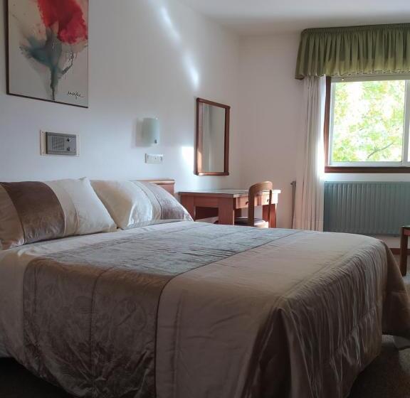 스탠다드 룸, Hostal Palas