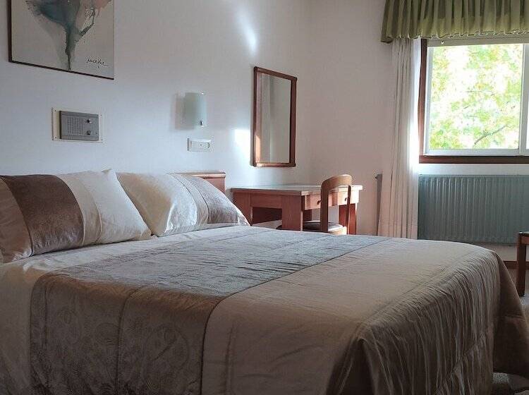 스탠다드 룸, Hostal Palas