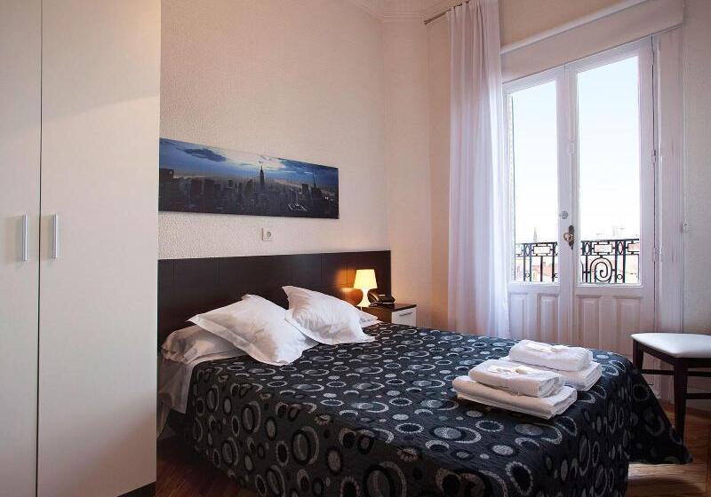 Habitación Estándar, Hostal Besaya