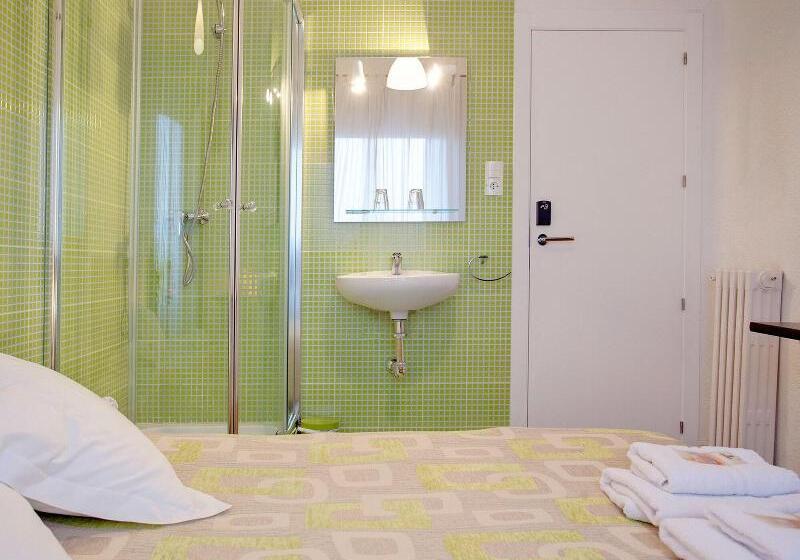 Habitación Estándar Individual, Hostal Besaya