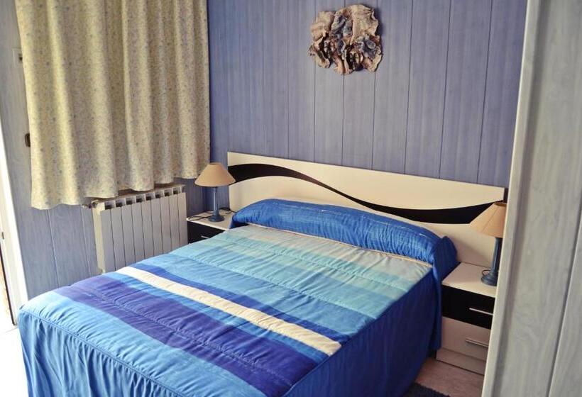 Номер Стандарт Индивидуальный, Hostal La Corte