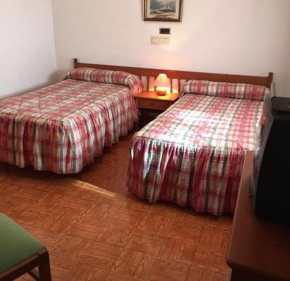 Номер Стандарт Индивидуальный, Hostal Los Chopos