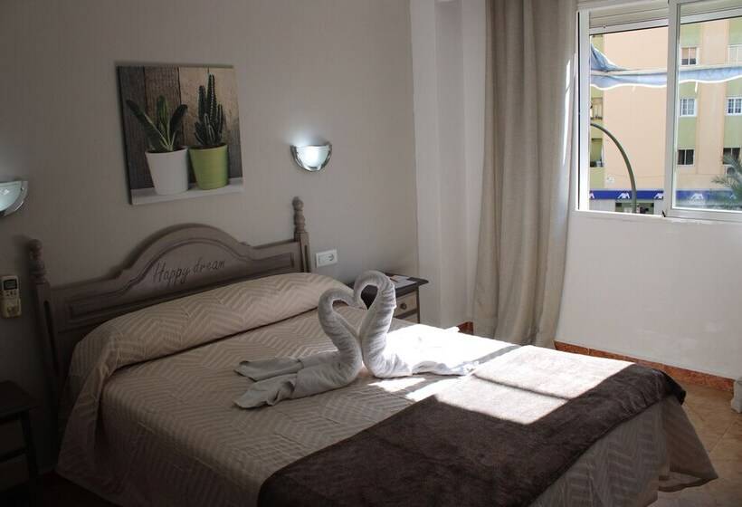 Номер Стандарт, Hostal Virgen Del Rocio Ii