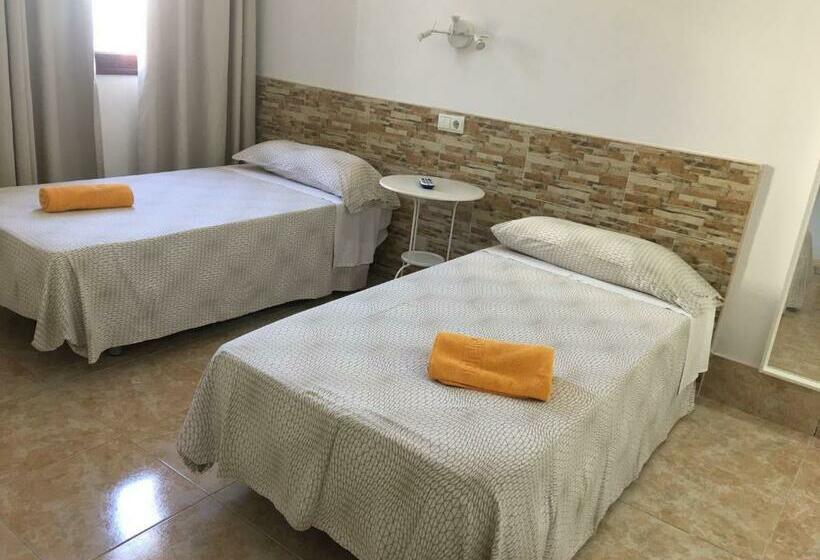 스탠다드 룸, Hostal Residencia Cardona