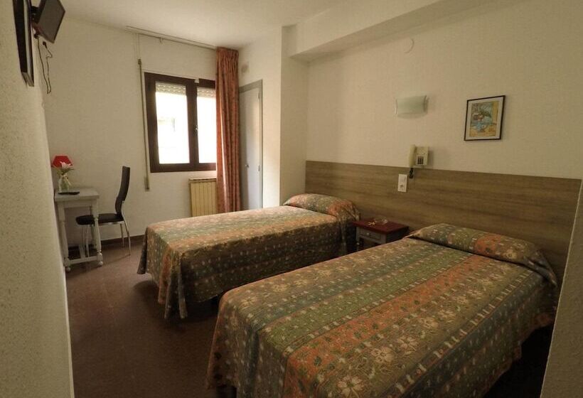 Номер Стандарт, Hostal Palafox