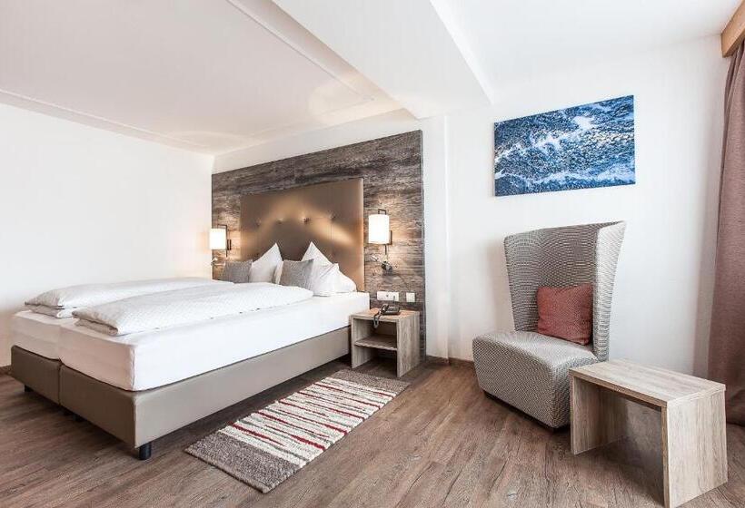 Номер Superior, Alpenhotel Tirolerhof