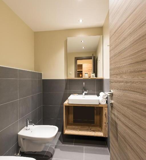Люкс Вид на Горы, Alpenhotel Tirolerhof