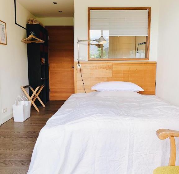اتاق استاندارد یک نفره, Alpine Spa Hotel Haus Hirt
