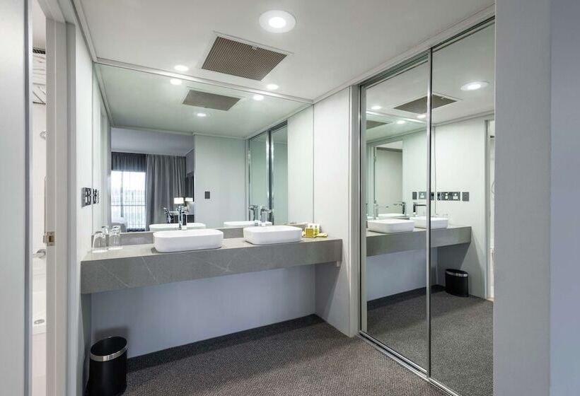 سوئیت پریمیوم, Doubletree By Hilton Alice Springs