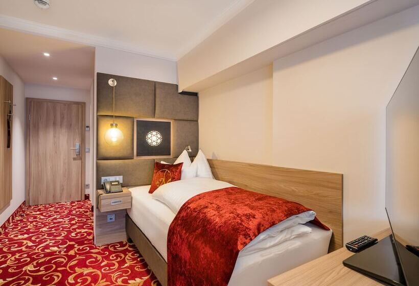 اتاق استاندارد یک نفره, Norica   Thermenhotels Gastein Mit Dem Bademantel Direkt In Die Therme