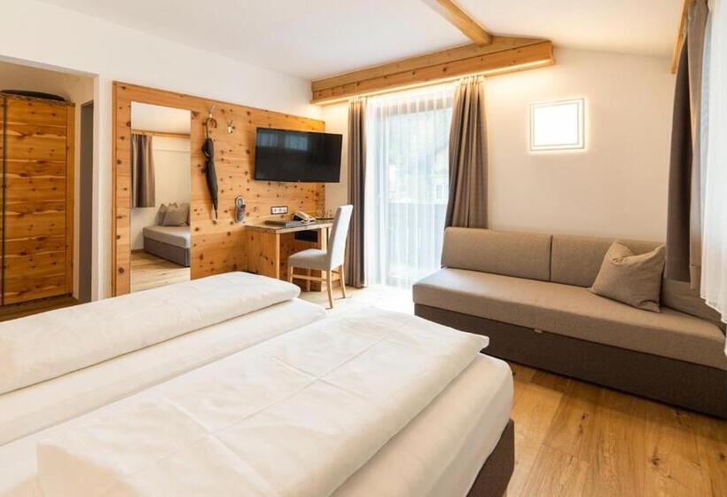Номер Superior с Балконом, Seefelderhof