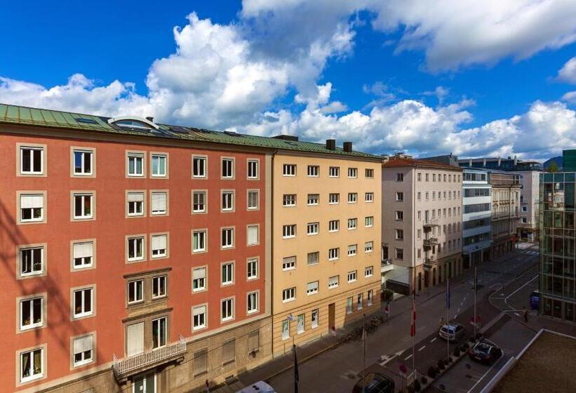 デラックスルーム, Sheraton Grand Salzburg