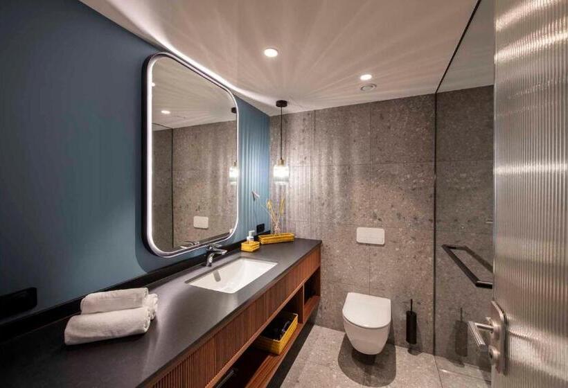 Номер Deluxe Вид на Озеро, Seeglück Hotel Forelle Superior