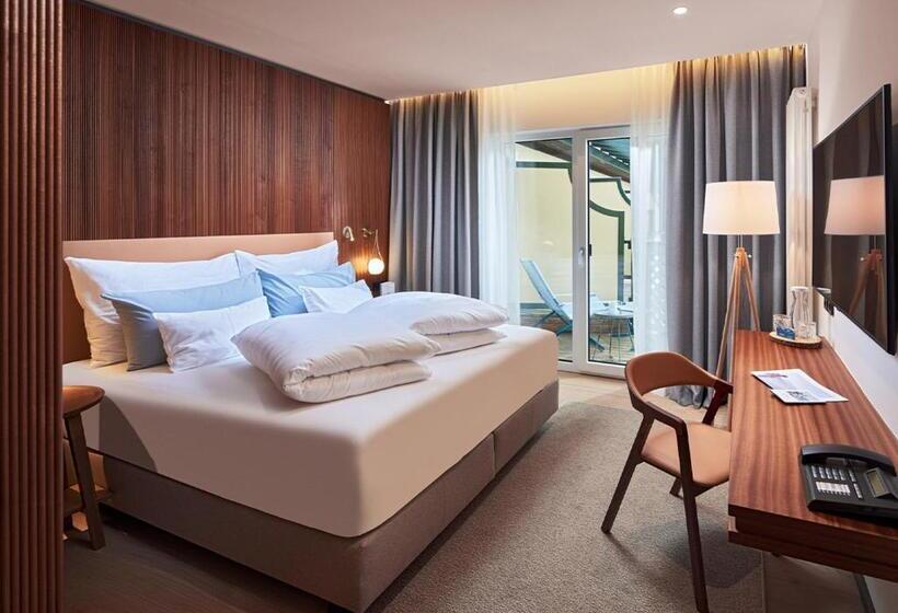 غرفة ديلوكس مطلة على البحيرة, Seeglück Hotel Forelle Superior