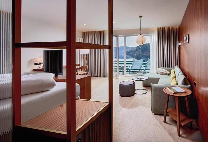 Suite with lake view, Seeglück Hotel Forelle Superior