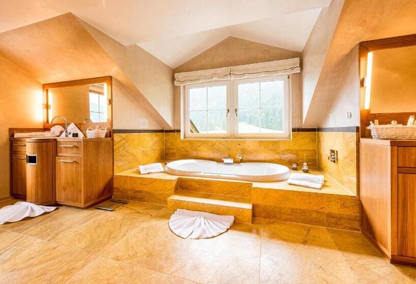 Президентский Люкс, Wellnesshotel ...liebes Rot Flüh