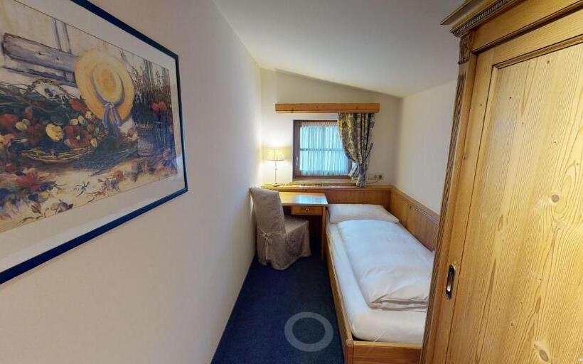 Family Suite, Wellnesshotel ...liebes Rot Flüh