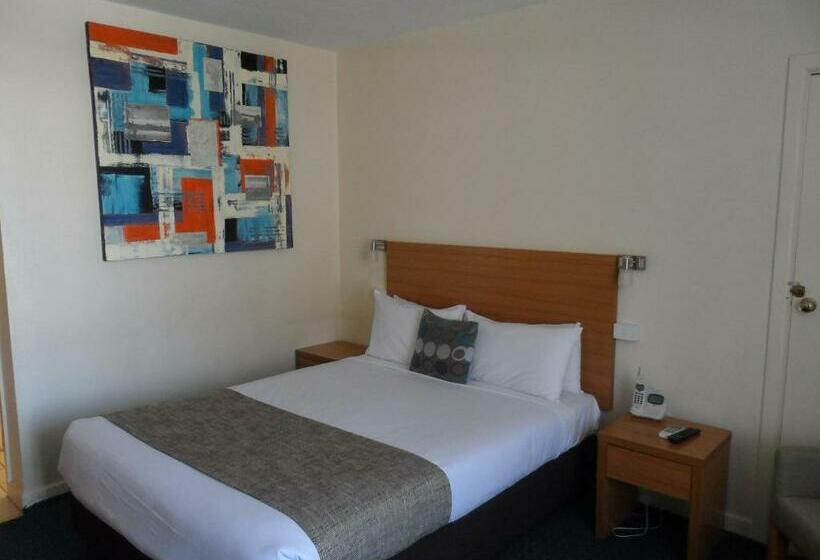 标准间, Admiralty Inn
