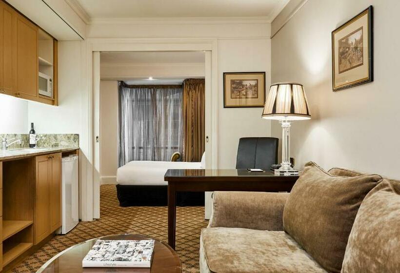 3 Bedroom Suite, Stamford Plaza Melbourne