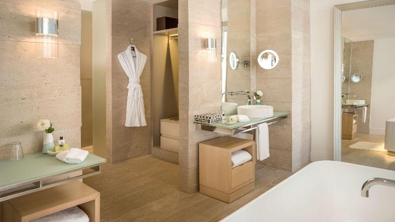 Люкс, Intercontinental Hayman Great Barrier Reef