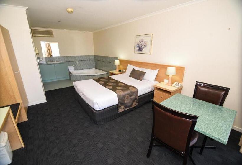 اتاق استاندارد با وان آب گرم, Sandown Heritage Motel