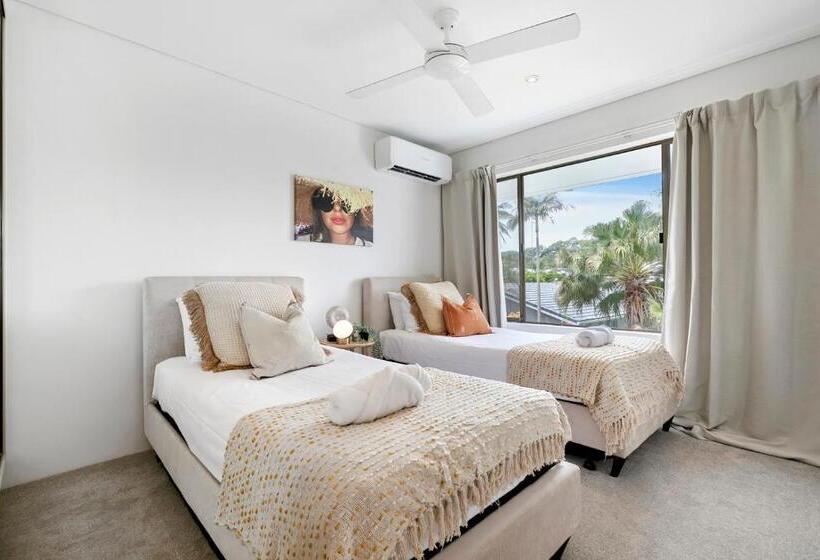 침실 3개 아파트, The Noosa Apartments