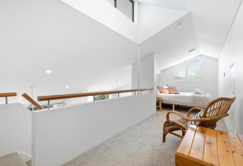 침실 3개 아파트, The Noosa Apartments