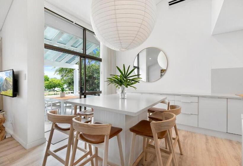 침실 3개 아파트, The Noosa Apartments
