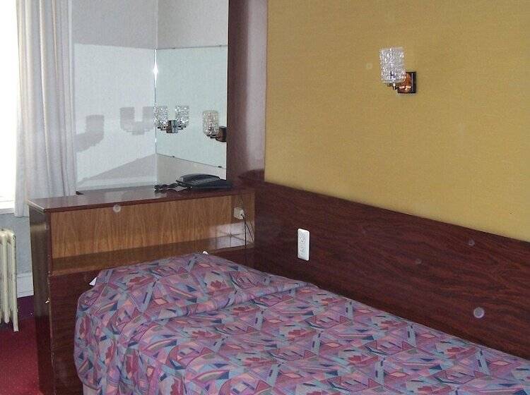 اتاق استاندارد یک نفره, Manhattan Hotel Brussels