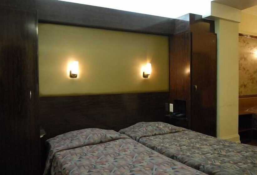 اتاق استاندارد, Manhattan Hotel Brussels