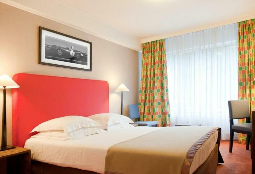 اتاق استاندارد, New Hotel Charlemagne