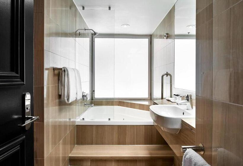 Люкс Боковой Вид на Море, Sheraton Grand Mirage Resort, Gold Coast