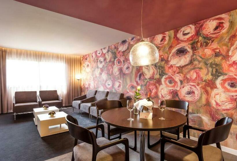 주니어 스위트, Grand Hotel Plovdiv