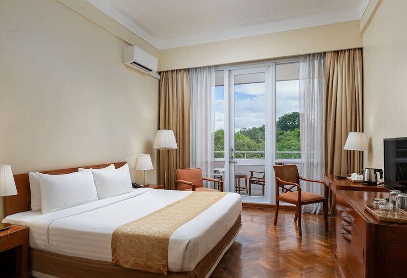 اتاق لوکس, Inya Lake Hotel Yangon