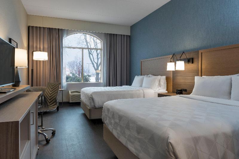 クイーンサイズベッドのスタンダードルーム, Holiday Inn Kingston   Waterfront, An Ihg