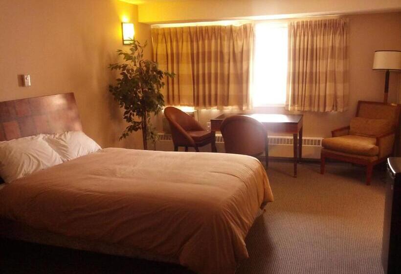 Standart Oda, Travelodge By Wyndham Swift Current