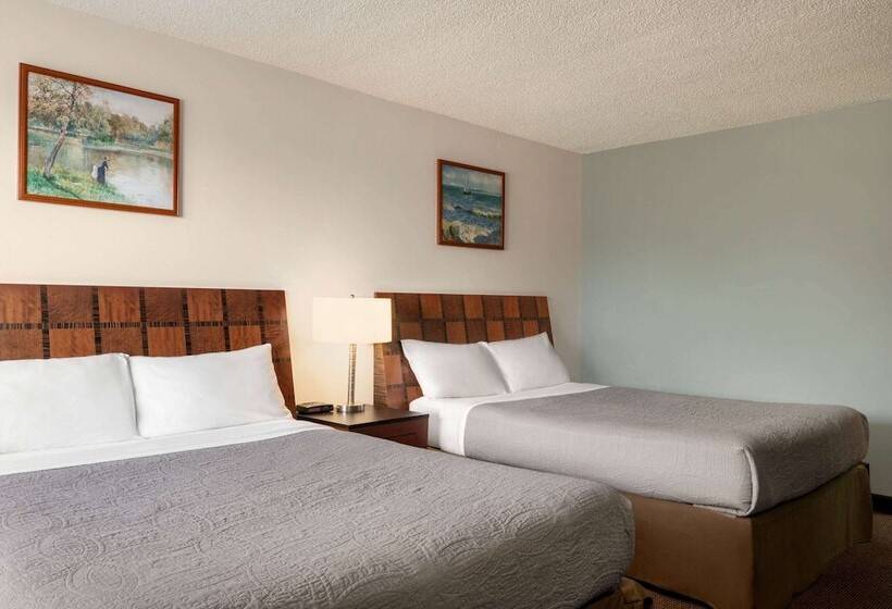 デラックスルーム, Travelodge By Wyndham Swift Current