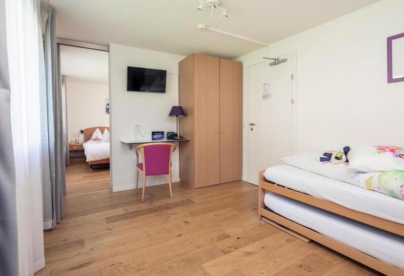 اتاق استاندارد چهار تخته, Alpenkräuter Hotel Bären