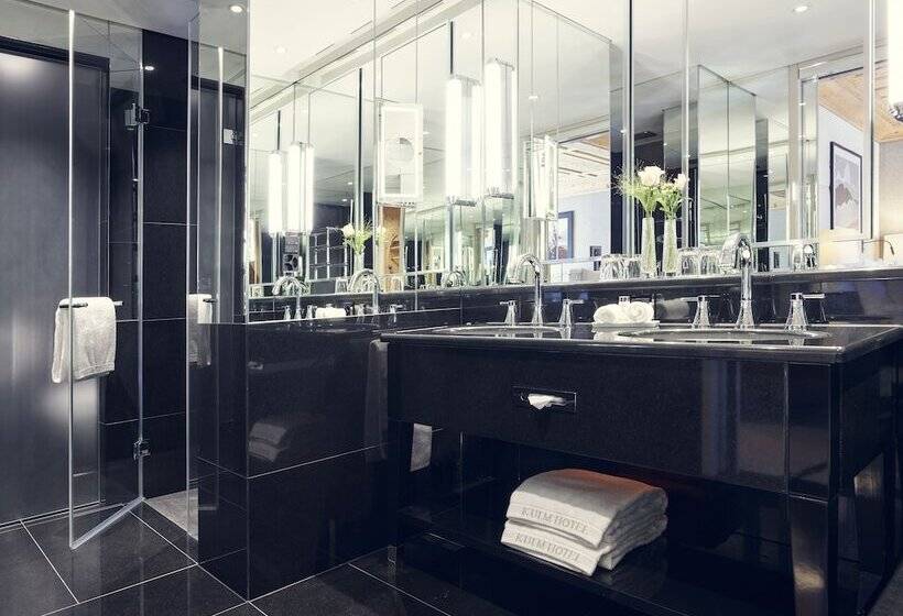 سوییت جونیور با چشم‌انداز دریاچه, Kulm Hotel St. Moritz