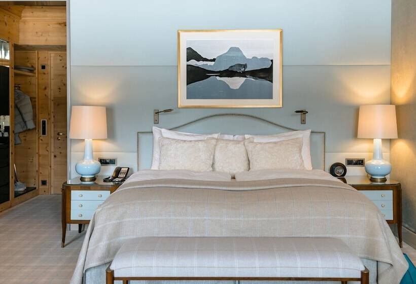 سوییت جونیور با چشم‌انداز دریاچه, Kulm Hotel St. Moritz