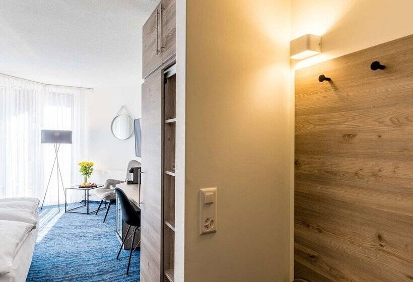 Номер Стандарт Двуспальная Кровать, Mercure Lenzburg Krone