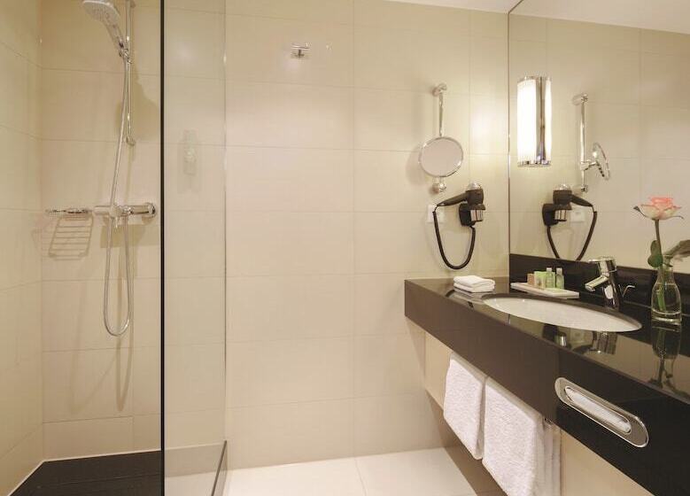 Номер Премиум, Mövenpick Hotel Egerkingen
