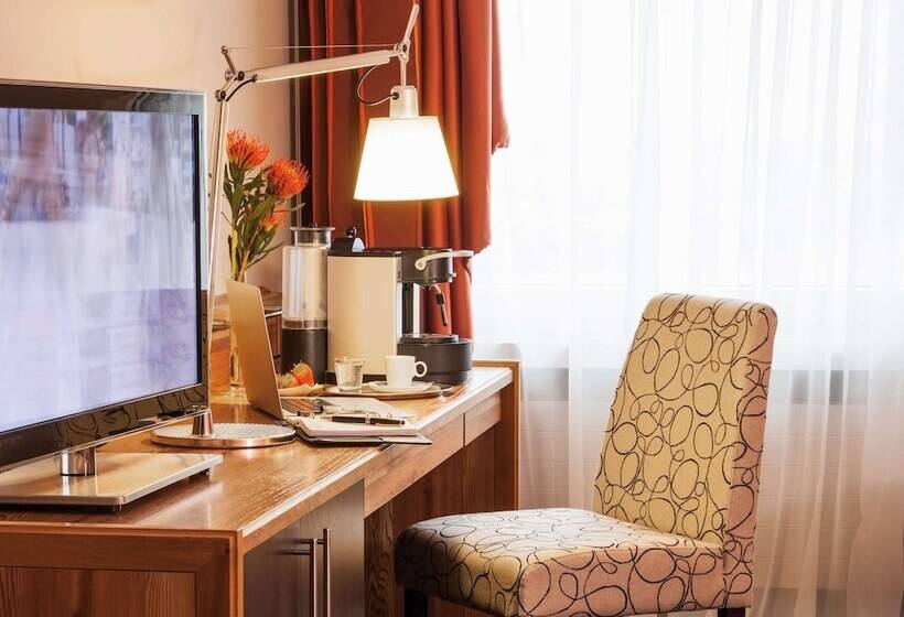Номер Премиум, Mövenpick Hotel Egerkingen