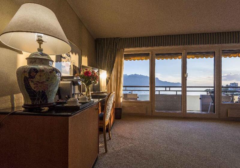 اتاق لوکس با چشم‌انداز دریاچه, Royal Plaza Montreux