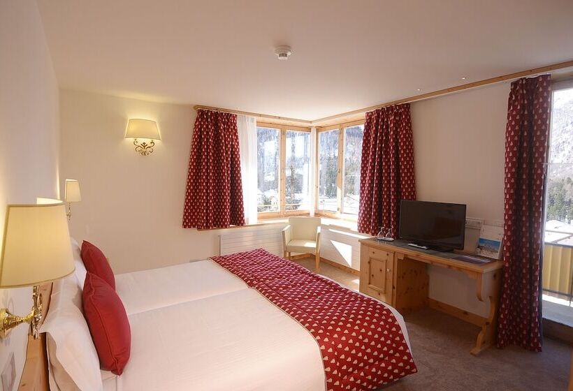 اتاق لوکس, Schweizerhof Pontresina