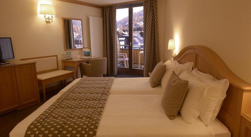 اتاق لوکس, Schweizerhof Pontresina